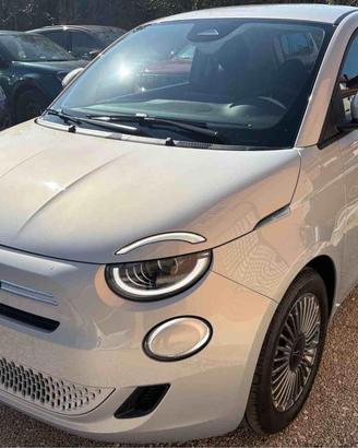 FIAT 500 Berlina Hybrid Torino