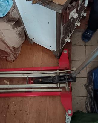 sollevatore per auto usato