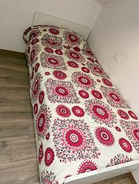 Letto Ikea con secondo letto e contenitori