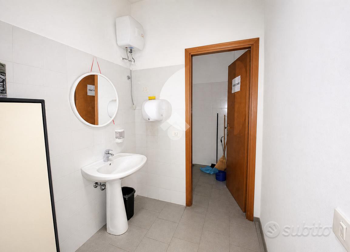 UFFICIO A REGGIO NELL'EMILIA - Altro
