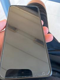 telefono nuovo appena preso pero non mi piace molt