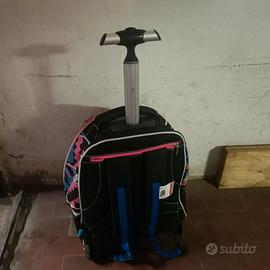 Zaini Seven e Invicta per scuola