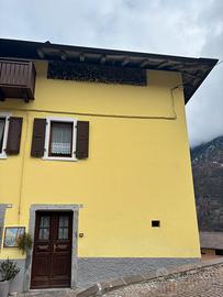 Porzione di casa da ristrutturare