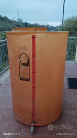 Fusto in vetroresina da 600 litri 