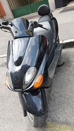 RICAMBI MAJESTY 125 2003 SKYLINER CARENA POSTERIOR