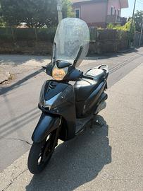 Sh 300