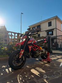 Hypermotard 950