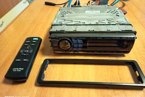 lotto Alpine autoradio schermi IVA navigatori ecc 