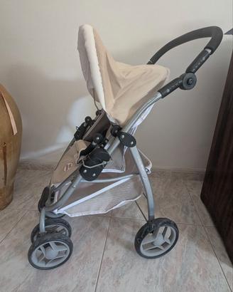 passeggino gioco bimba 