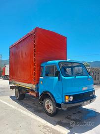 Autocarro iveco 40