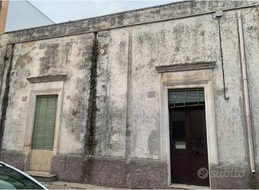 Casa indipendente da ristrutturare