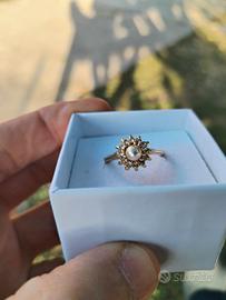 Anello  con perla centrale - Misura 17.93 mm