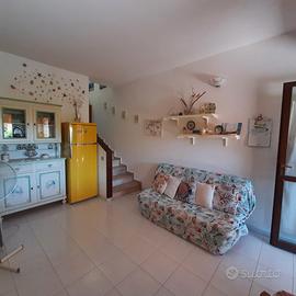 Villino con piscina tennis cond