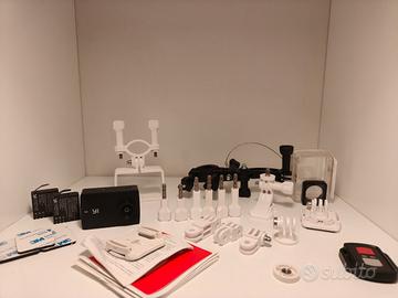 YI Discovery Action Cam + accessori e 2 batterie