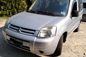 Auto Citroen Berlingo 1600 16v HDI
