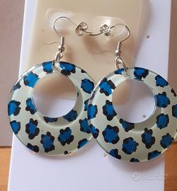 stock di bigiotteria 