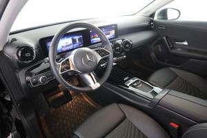 MERCEDES-BENZ A 180 A 180 d Automatic Progressiv