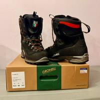 Scarponi montagna Gronell