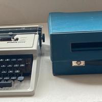 Macchina da scrivere anni 60 OLIVETTI DORA
