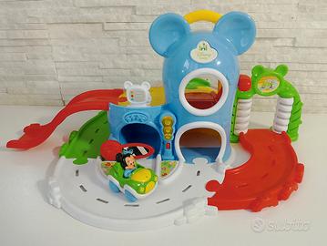 Baby Mickey mouse garage interattivo