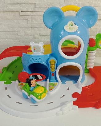 Baby Mickey mouse garage interattivo