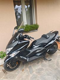 Yamaha Tmax 500  con 28000 km