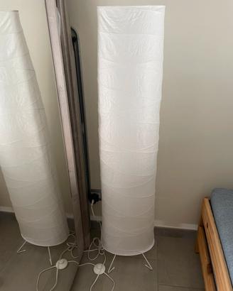 Lampada da terra bianca