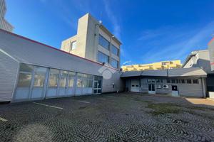 CAPANNONE A GALLARATE