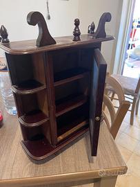 Vetrinetta in legno