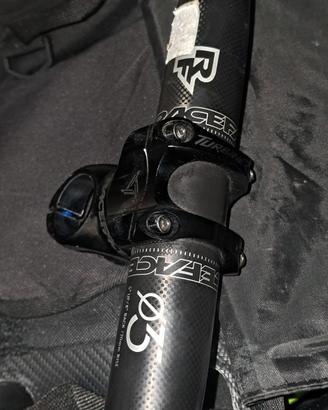 Manubrio Raceface in Carbonio 3" MTB