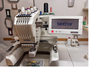 Macchina da ricamo Brother PR-600II 6 aghi