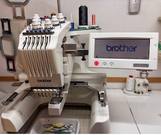 Macchina da ricamo Brother PR-600II 6 aghi