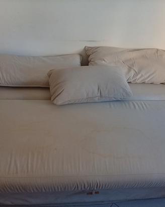 Divano letto Ikea 