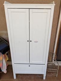 Armadio bianco
