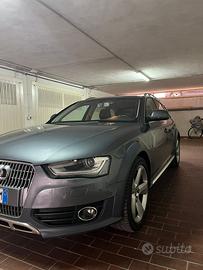 Audi A4 Alroad