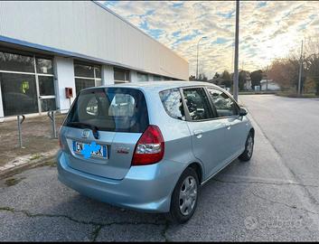 HONDA JAZZ 1.2 IDSI live +