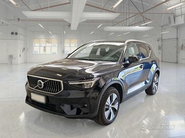 VOLVO XC40 T4 RECHARGE PLUG-IN AUTO CORE SUV