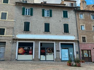 Locale commerciale - PIAZZA MAZZINI