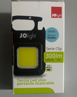 Torcia LED portatile ricaricabile