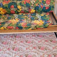 divanetto letto con 2 letti