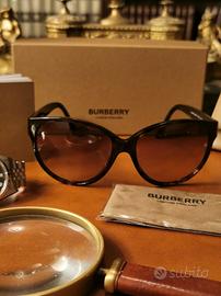 Eccellenti occhiali da sole BURBERRY 