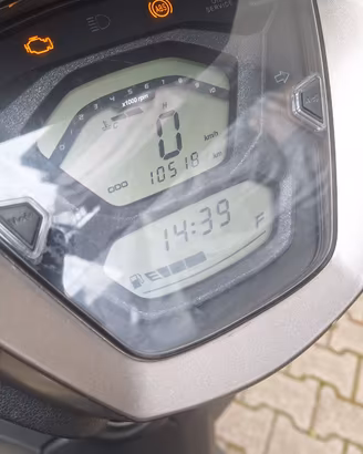 Kymco Agility 300