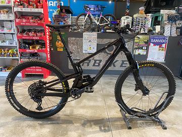 SANTA CRUZ 5010 C