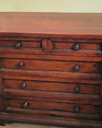 Cassettone in legno massello 