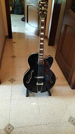 chitarra jazz archtop