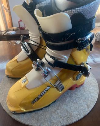 Scarpone SCARPA da sci alpinismo mis 38/39