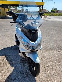 Honda PCX 125 (2017) – Bianco