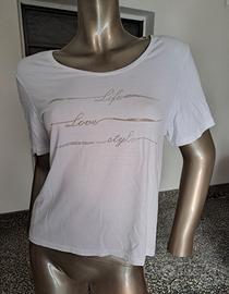 T-SHIRT BIANCA CON SCRITTA  IN STRASS.