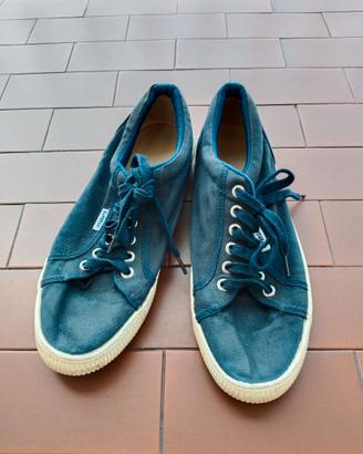 scarpe da ginnastica