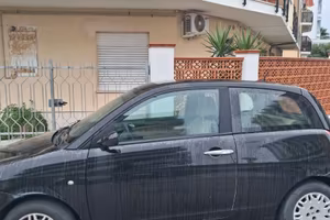 lancia y 1.3 JTD 09/06 solo 160 mila km alcantara